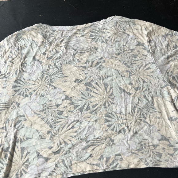 AE Cropped Soft & Sexy T-Shirt - Picture 1 of 3